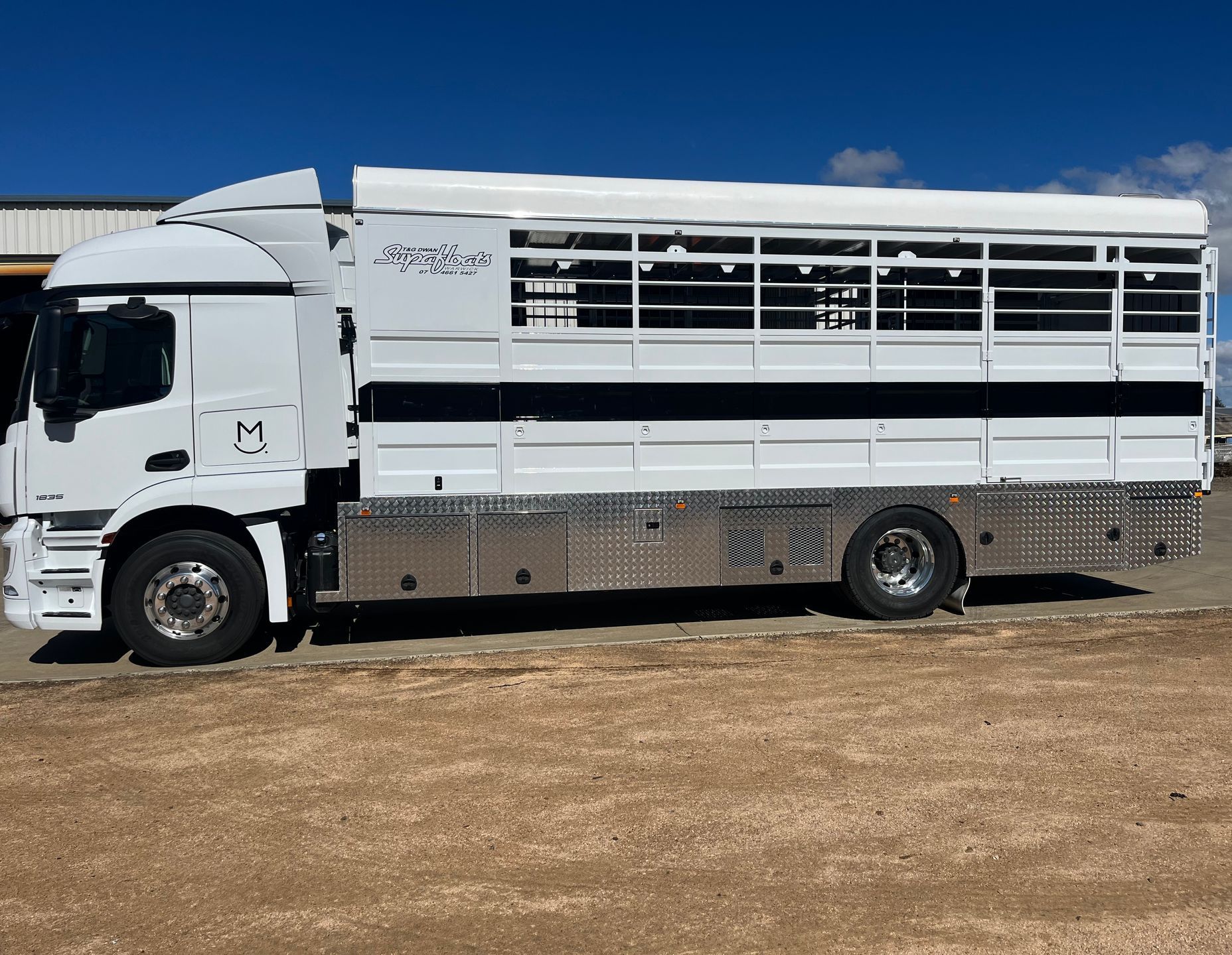 Pig trailer from supfloats