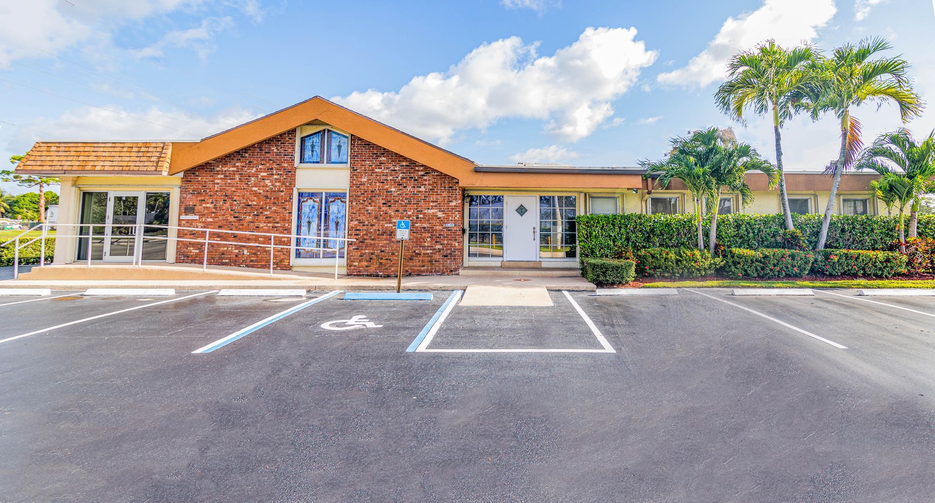 Funeral Home and Crematory, West Palm Beach,  Greenacres