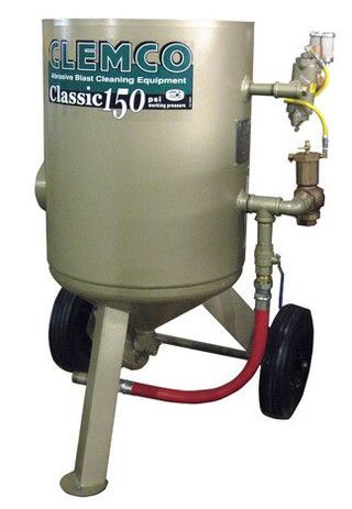 Beige LEMCO Classic 150 sandblaster with wheels and hose, shown on a white background