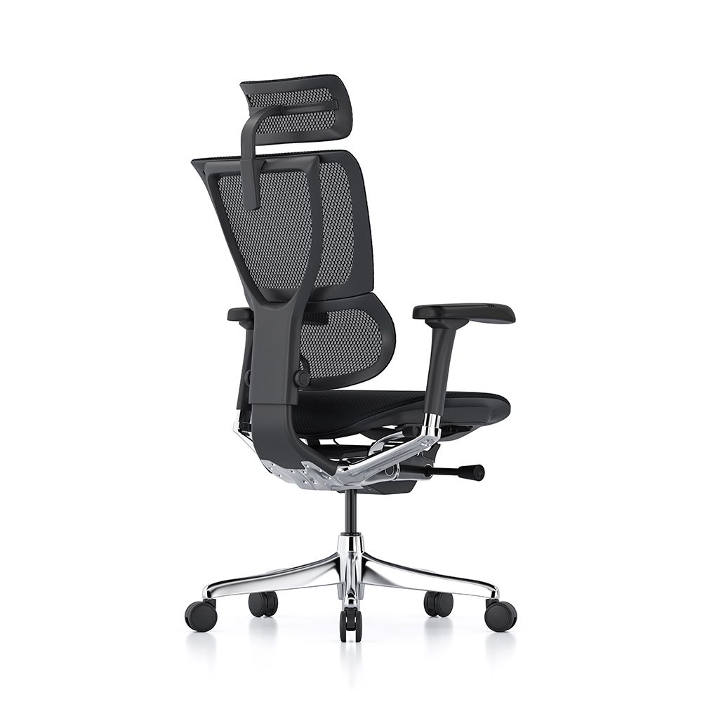 135-degree view of mirus elite black black with headrest
