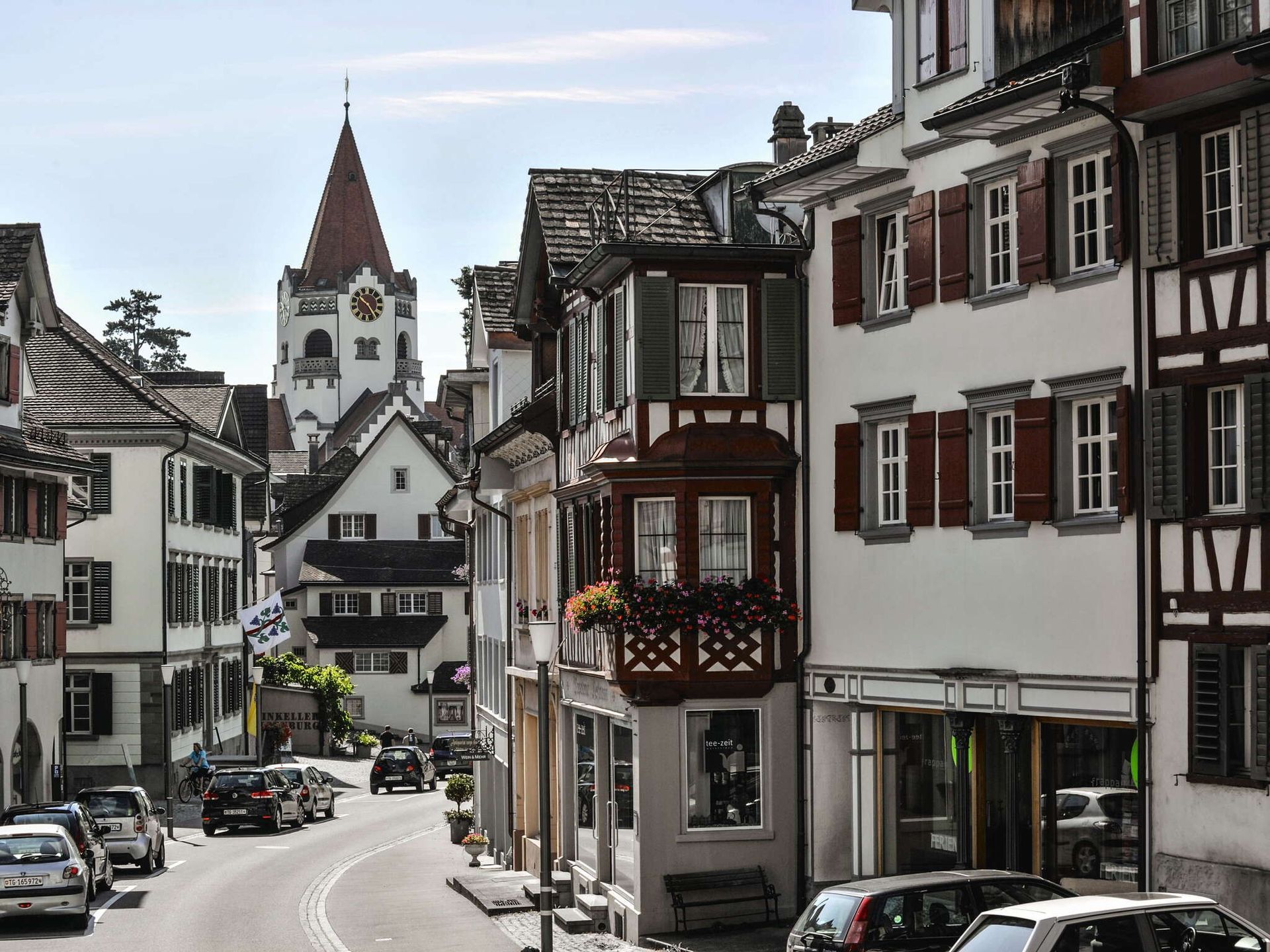 Frauenfelderstrasse, Weinfelden mit evang. Kirche