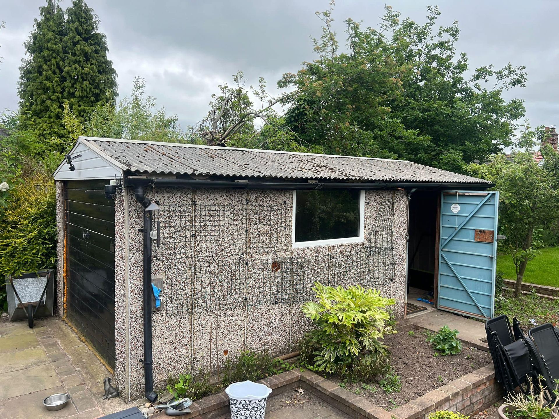 Asbestos roof removal York