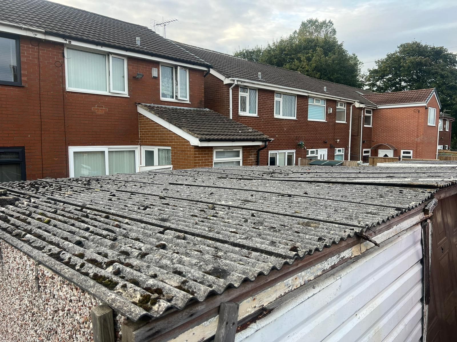 Asbestos garage roof removal in Leeds