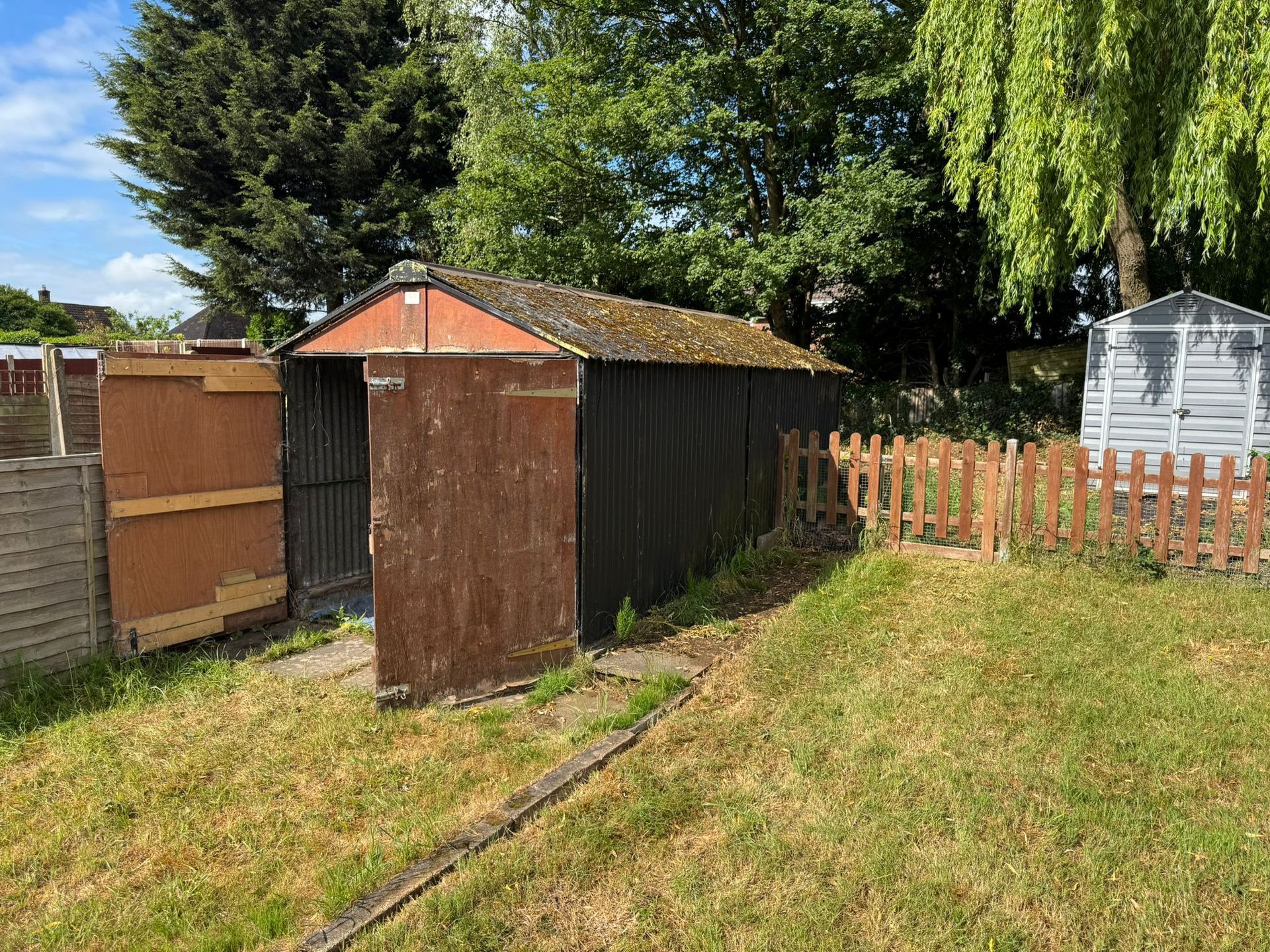 Asbestos garage removal Cleethorpes
