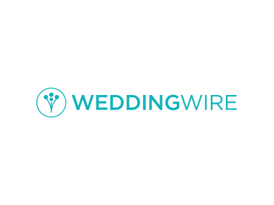 WeddingWire logo with teal text and a circular icon on a white background