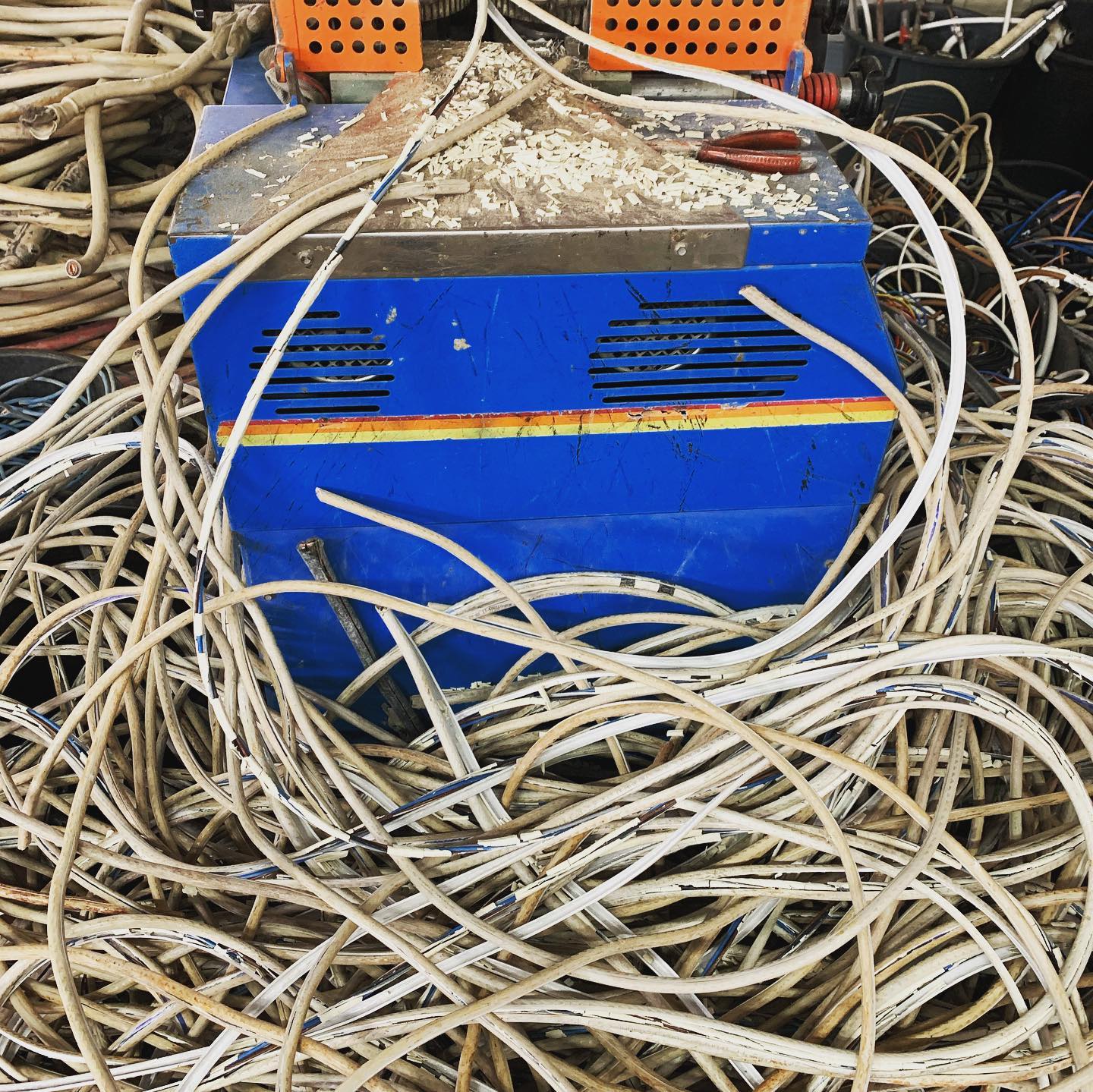 smaltimento cavi elettrici