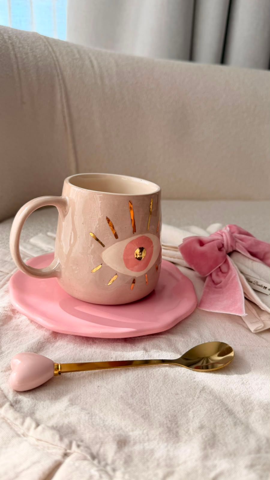 taza ojo pink linea Buda