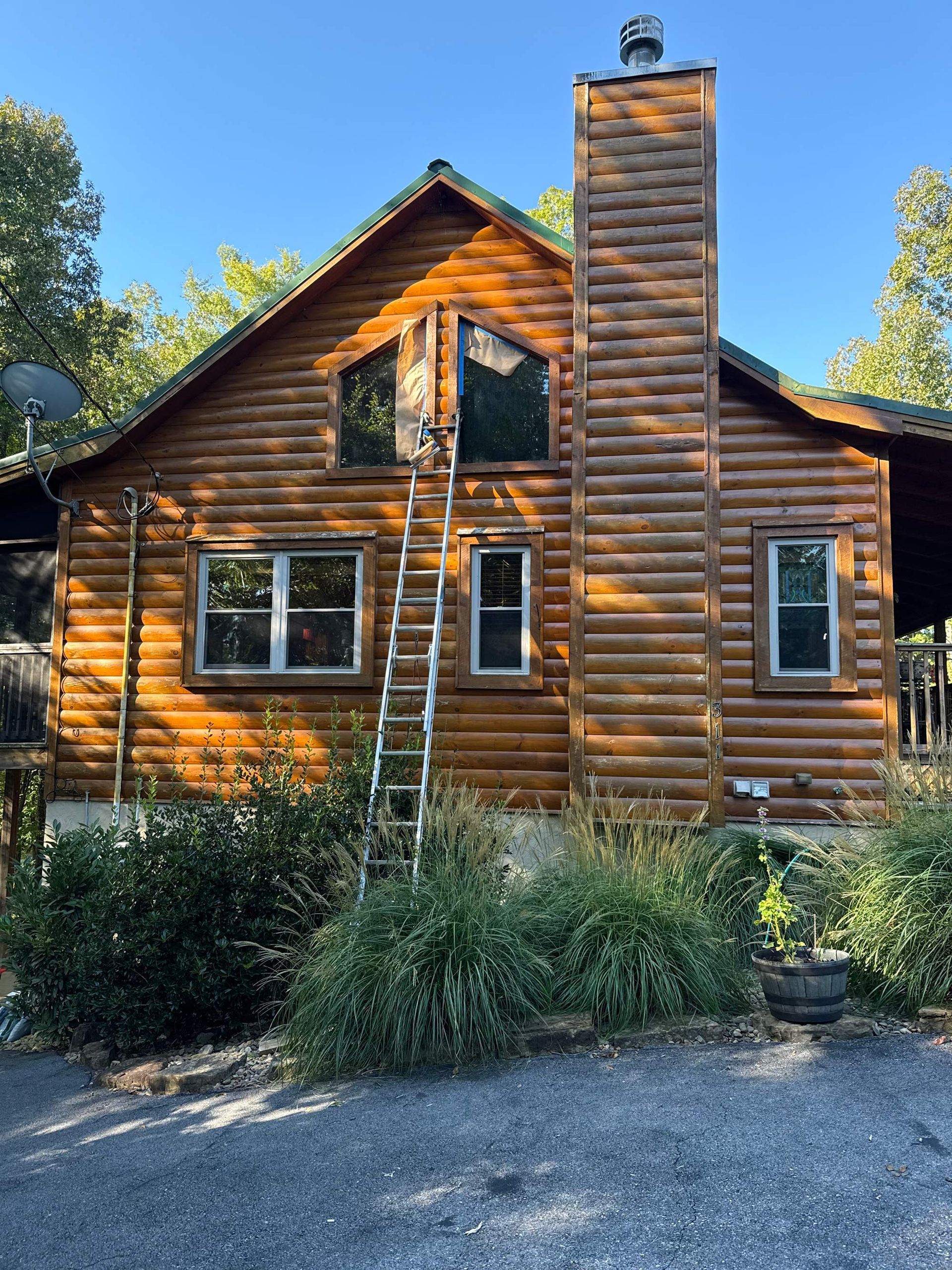 before cabin staining by Whaleys Painting and More in Dandridge,TN