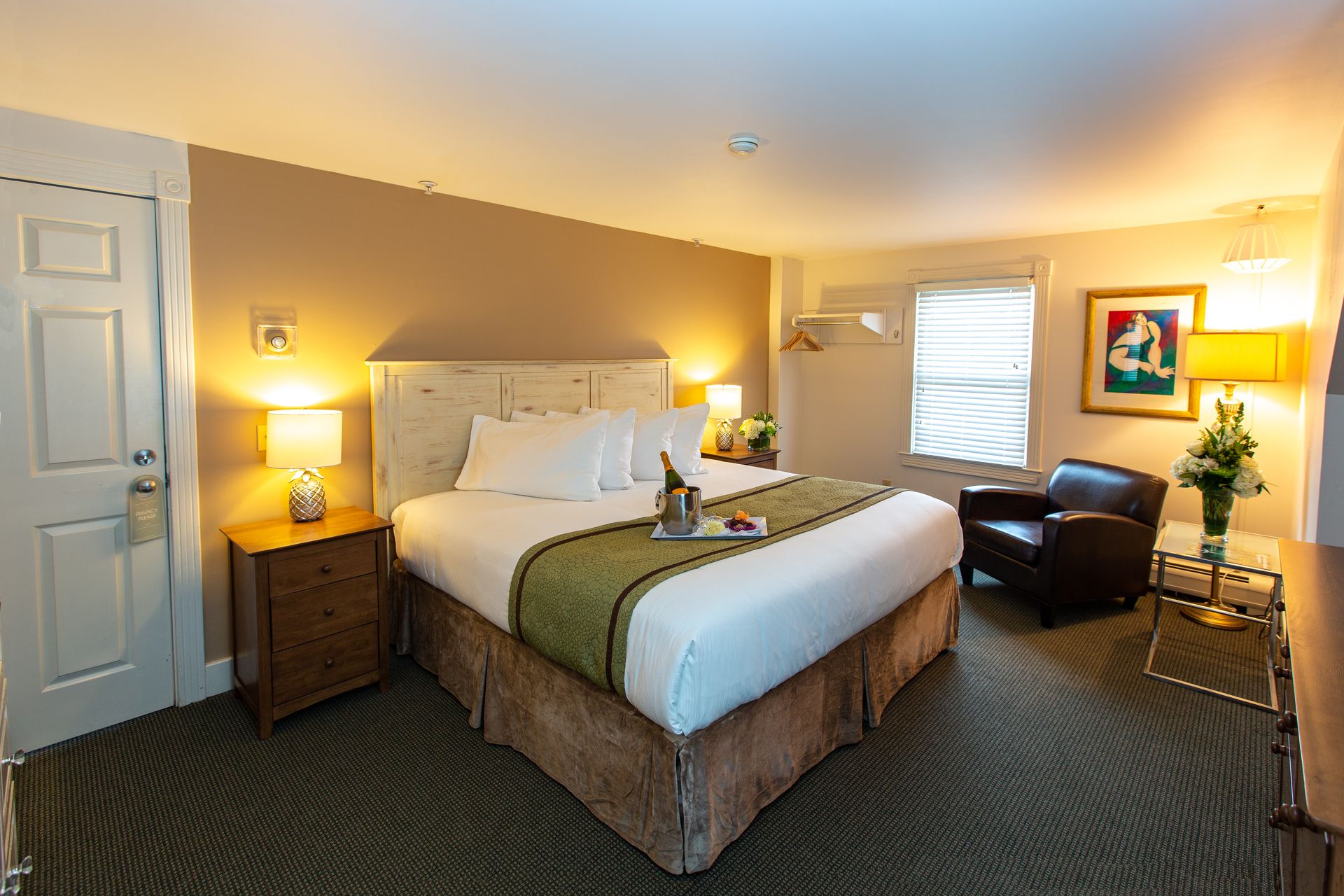 luxury-hotel-the-pilgrim-house-provincetown-ma
