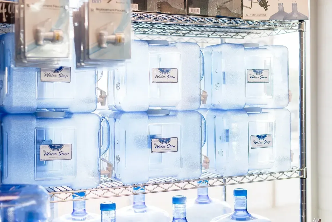 REFRIGERATOR WATER BOTTLES
