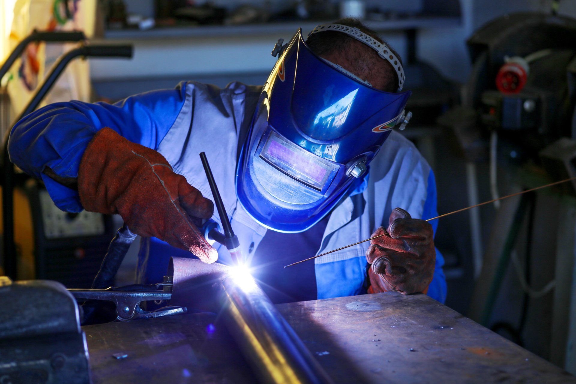 cleaning fabricated metal