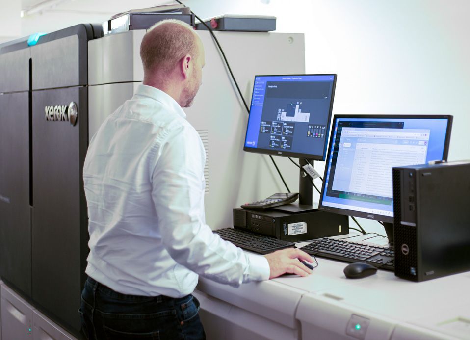 Printing Services London Custom Print & Signs VMG London Fulham