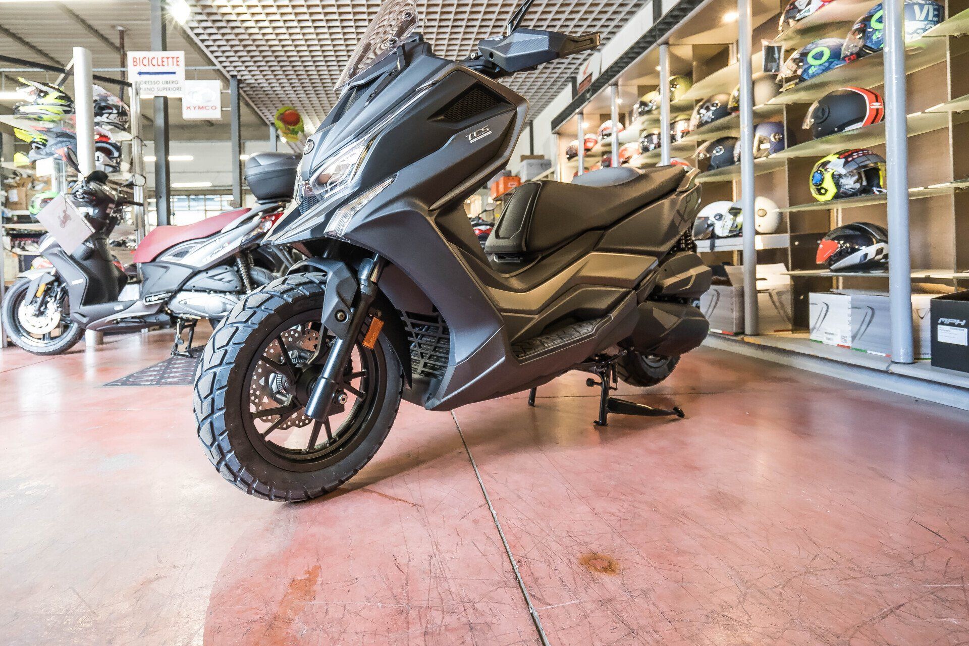 moto33