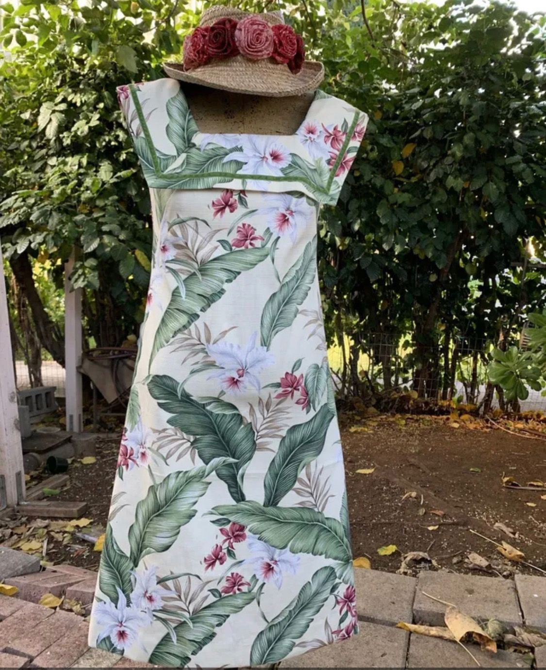 Lahainalua, Orchid — Honolulu, HI — Bete Mu'u