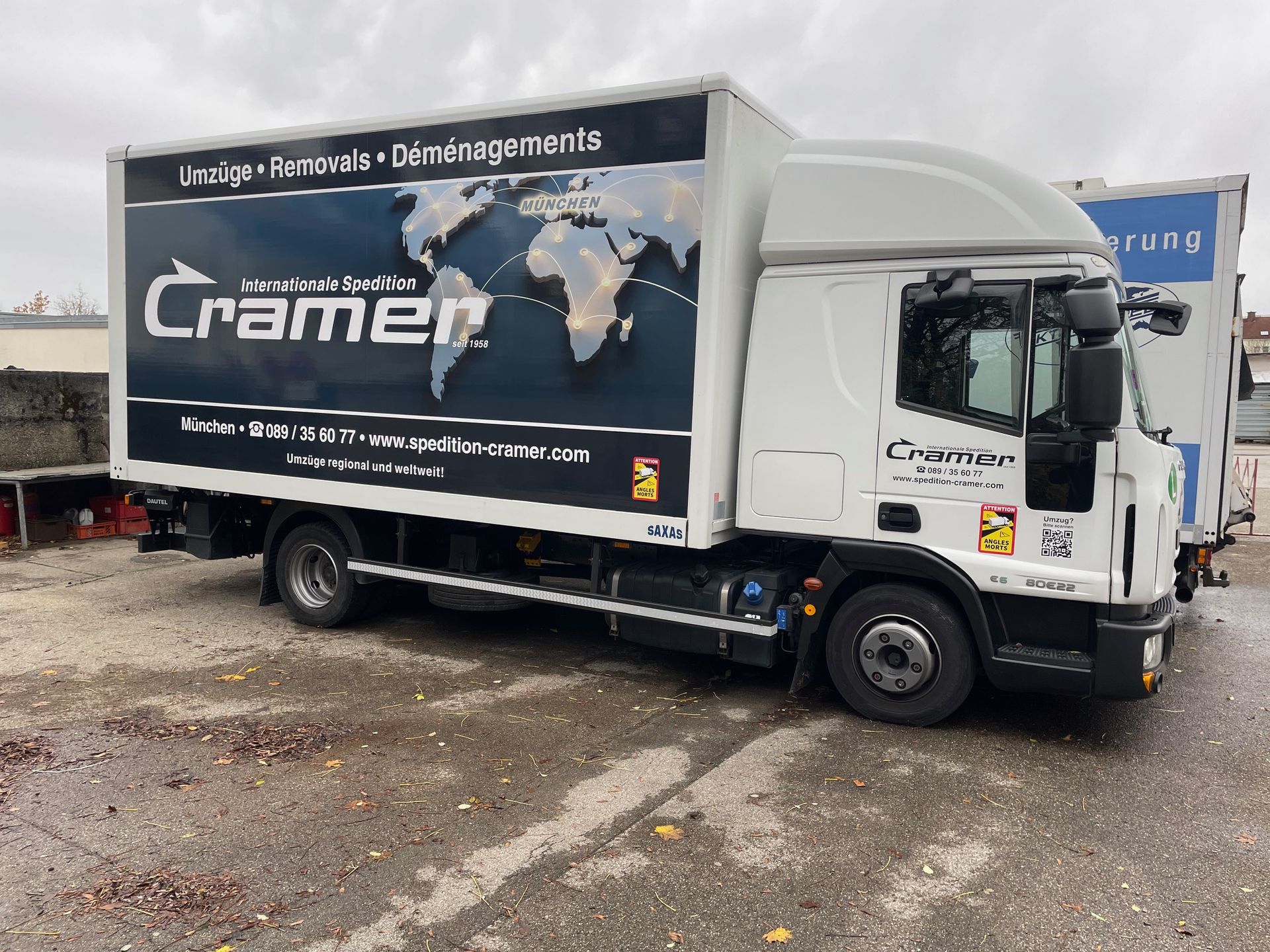 Spedition Cramer Aussenlift Möbellift