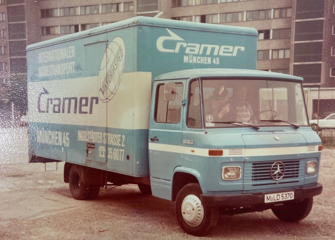 Spedition Cramer Mercedes Möbelwagen 508