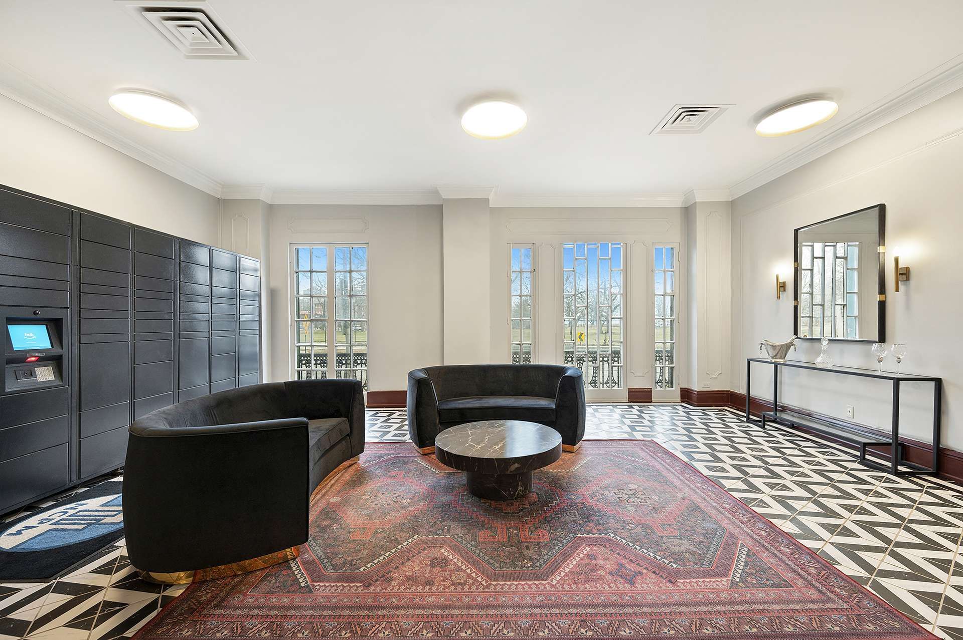 7100 South Shore Apartments
