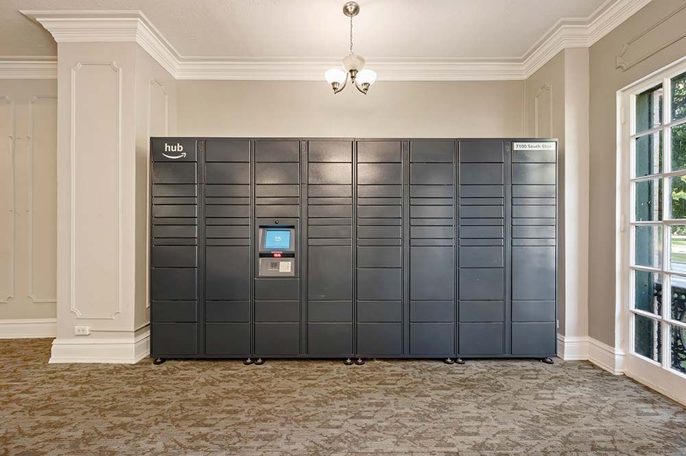 Amazon Hub