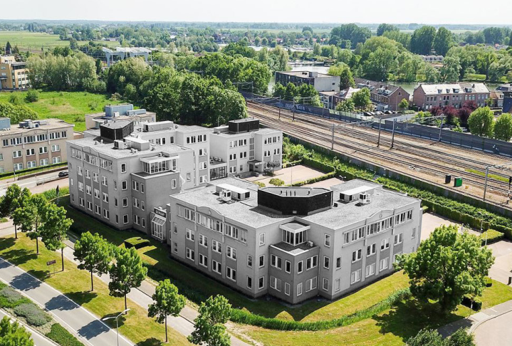 kantorencomplex-leeuwenveldseweg-weesp