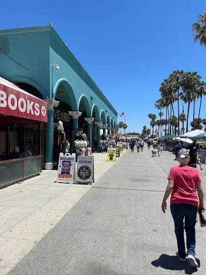 Small World Books