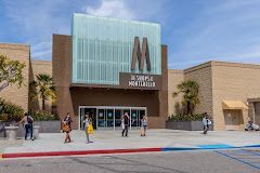 The Shops at Montebello
