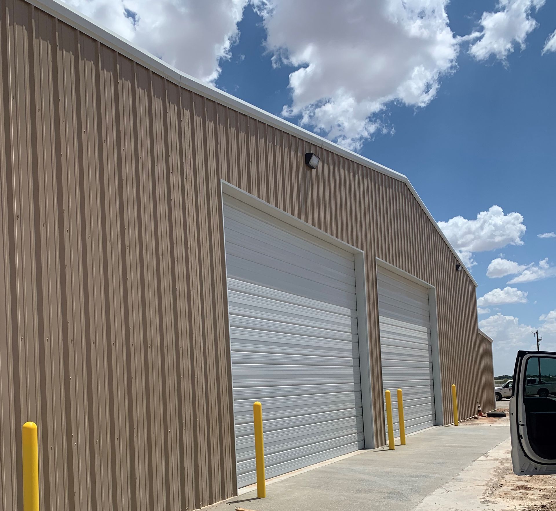 metal building 1