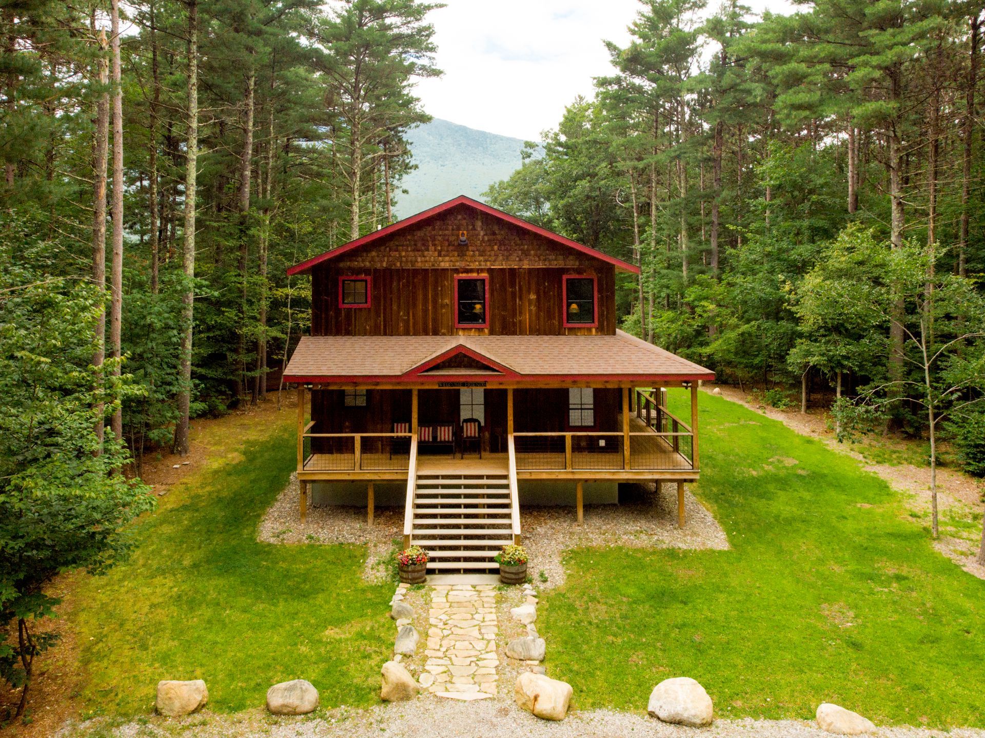 Ausable River Lodge near Whiteface Mtn and Views of Whiteface