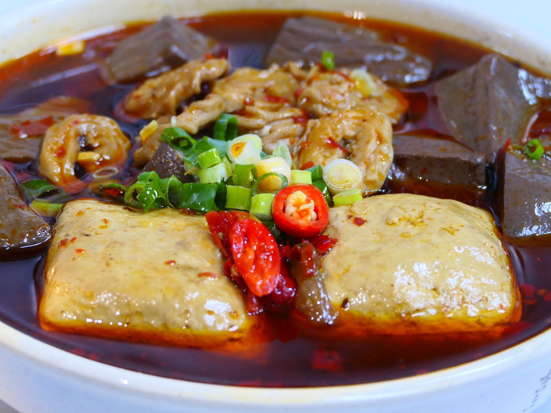腸仔鴨血臭豆腐