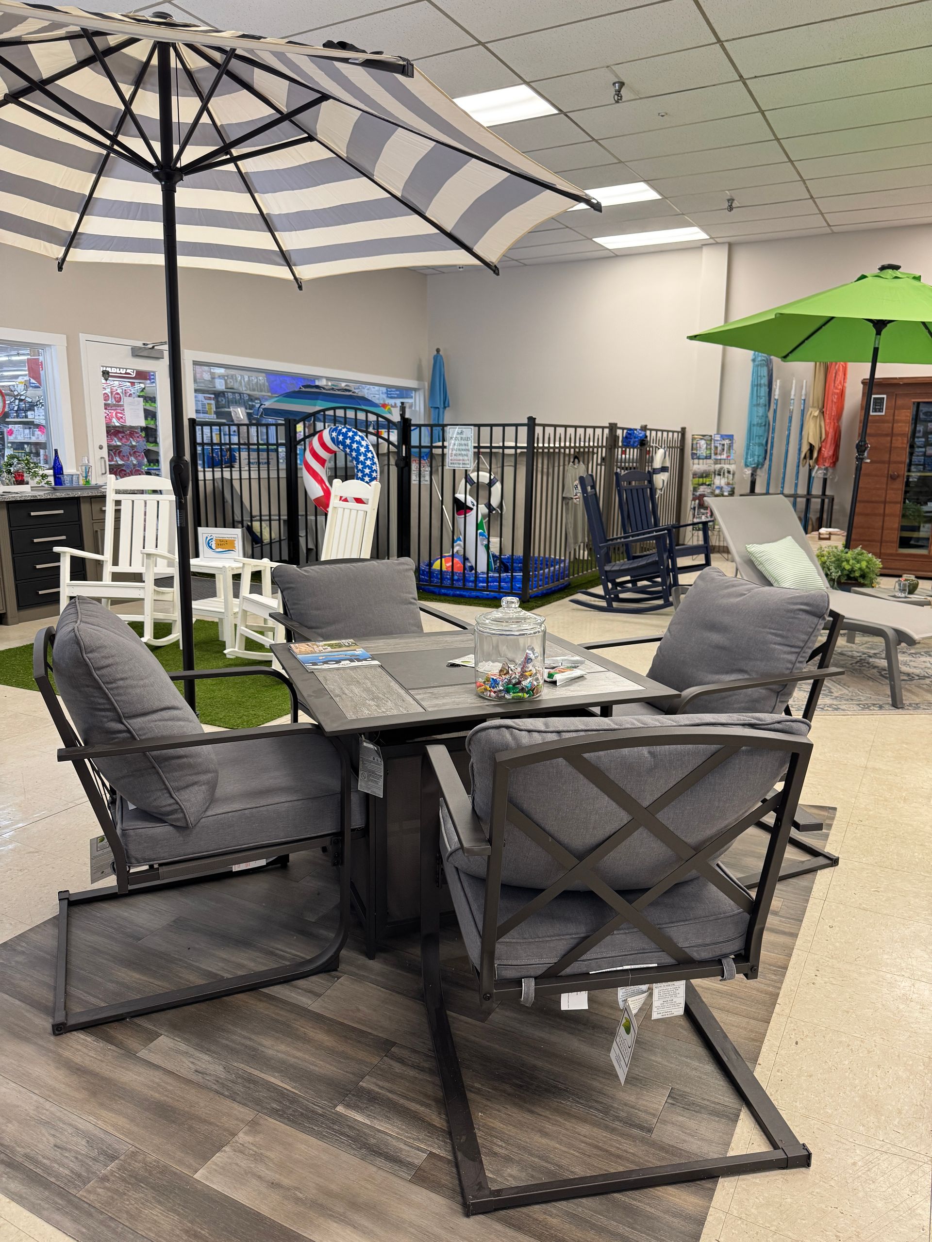 Swimming Pool Showroom & Supply Store | Easton, PA