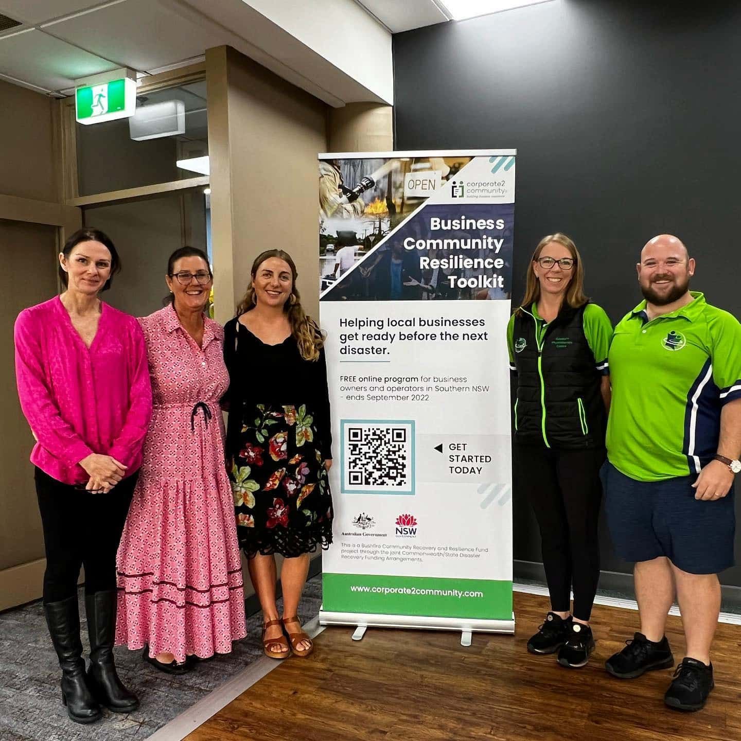 Physiotherapist Consulting With Patient — Goulburn Physiotherapy Centre in Goulburn, NSW