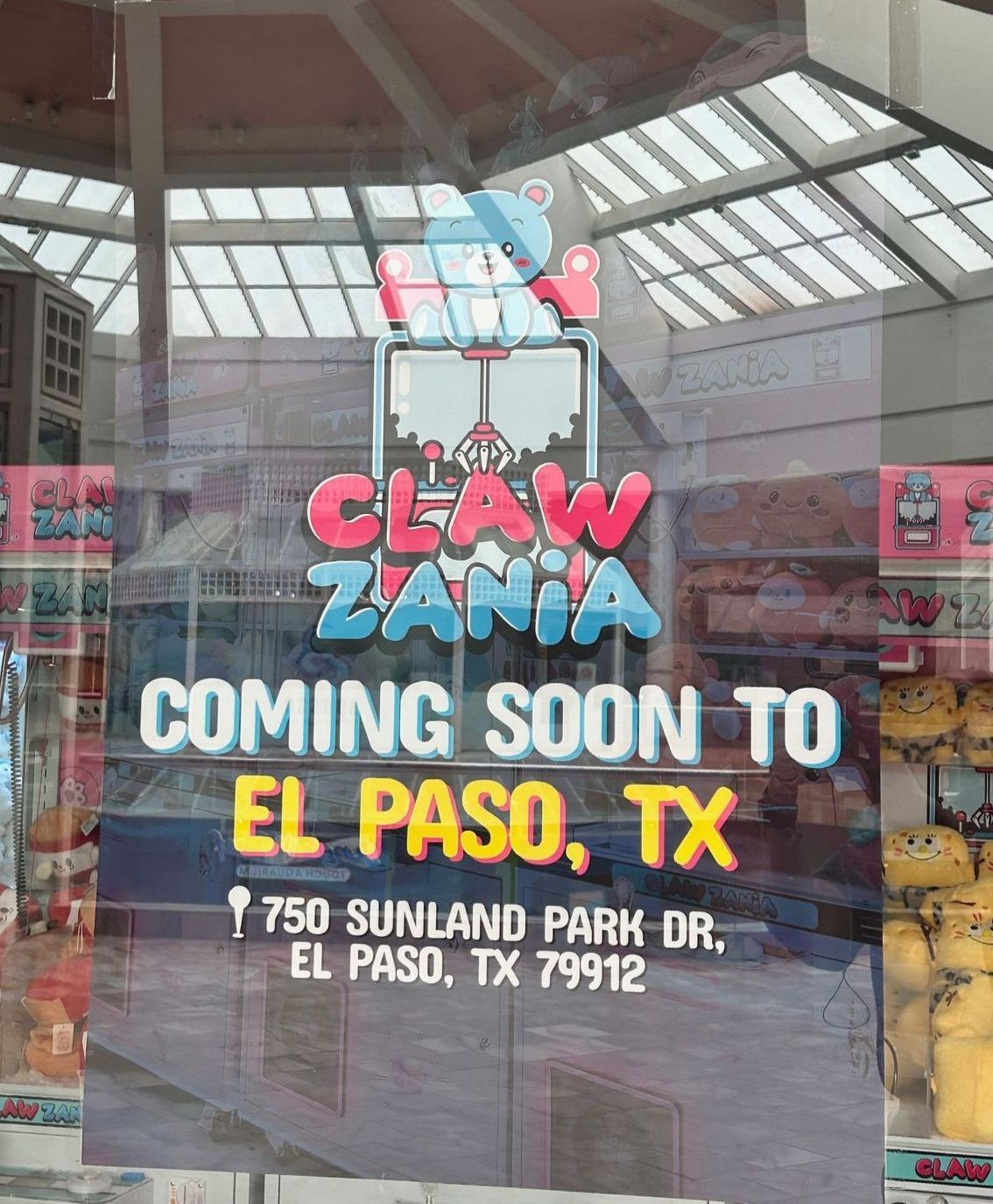 A sign that says claw zania coming soon to el paso tx