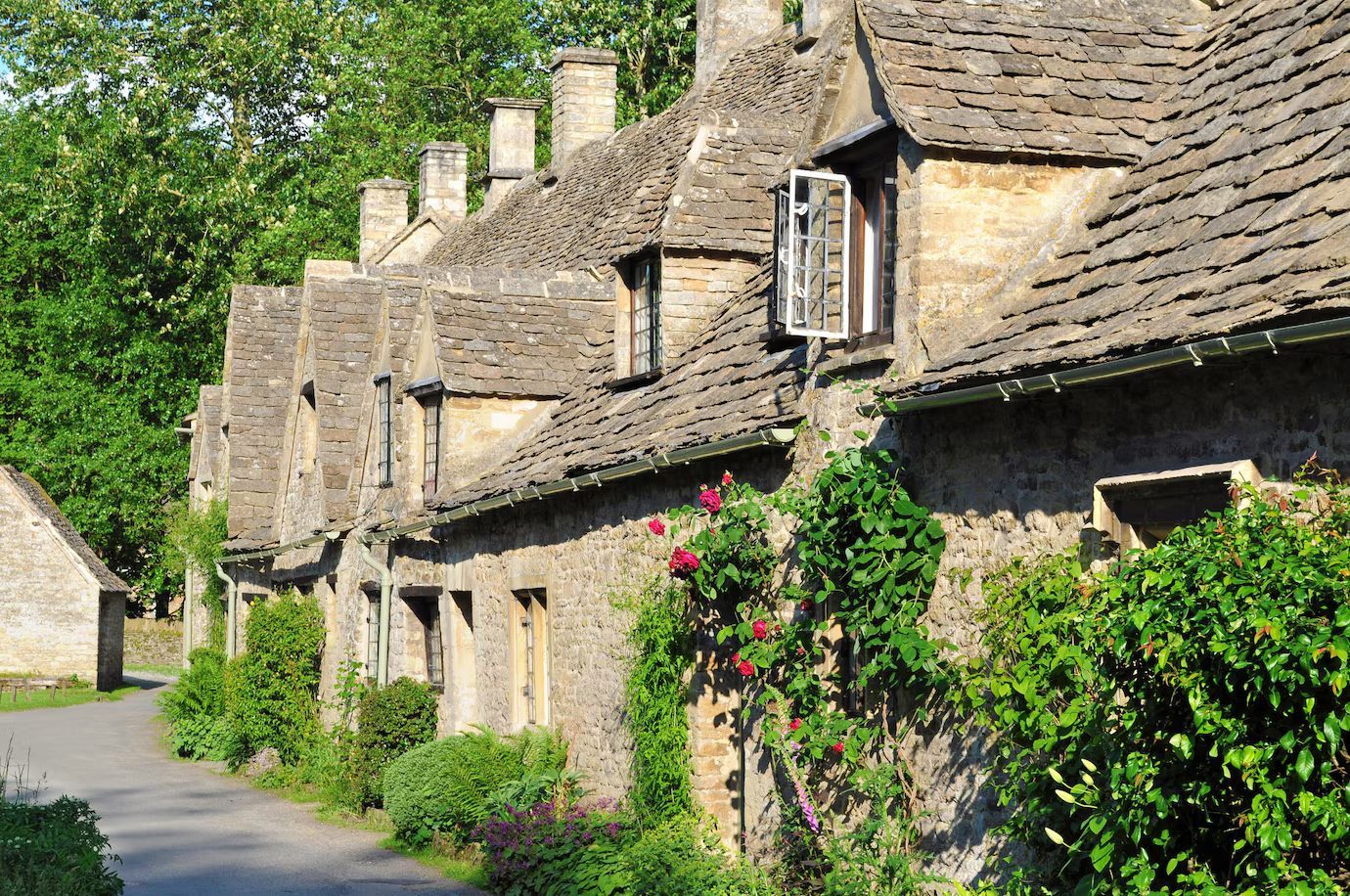 traditional Oxfordshire cottages