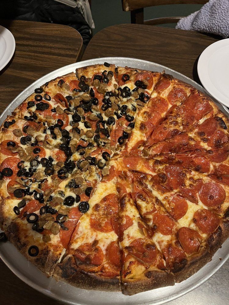 Francos Pizza | Traditional Italian Pizza
