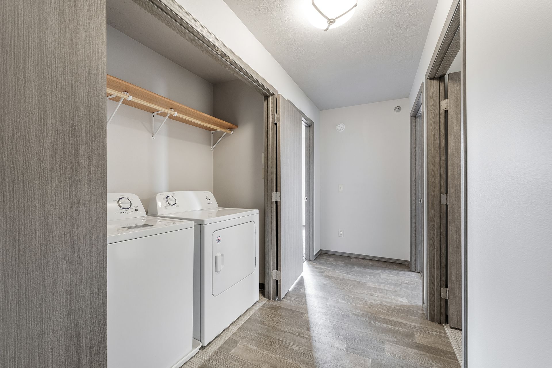 Whisper Ridge Apartments Enclave Property Management