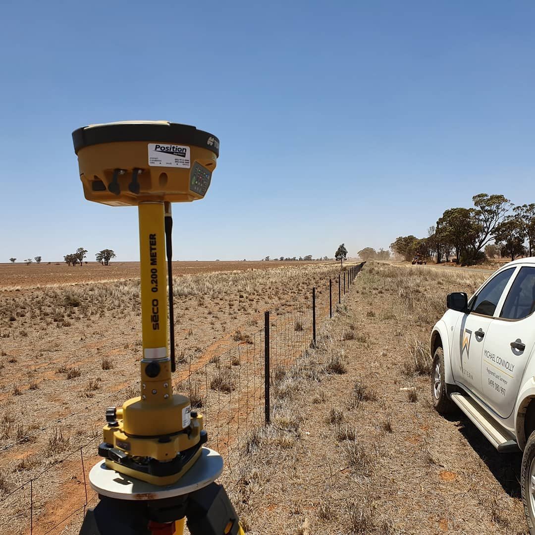 A Yellow And Black Device Is Sitting On Top Of A Tripod In A Field — Western Survey Pty Ltd In Wellington, NSW