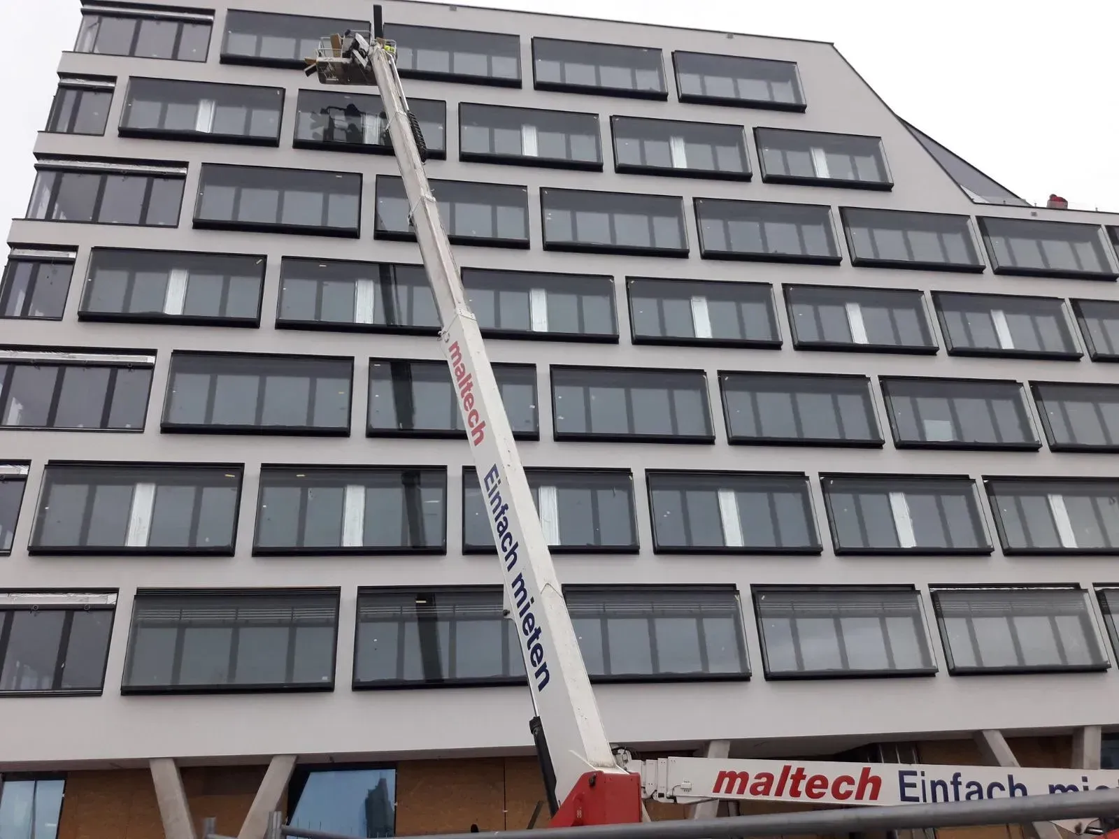 Montageprojekt: Austria Campus