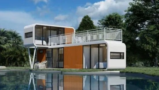 Cabana moderna preta com grandes janelas de vidro e uma lateral aberta em um campo gramado. Casa Rápida