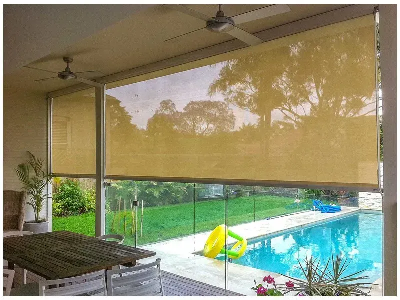 Roll screen awning to the pool | Sydney, NSW | Sunmaster Australia