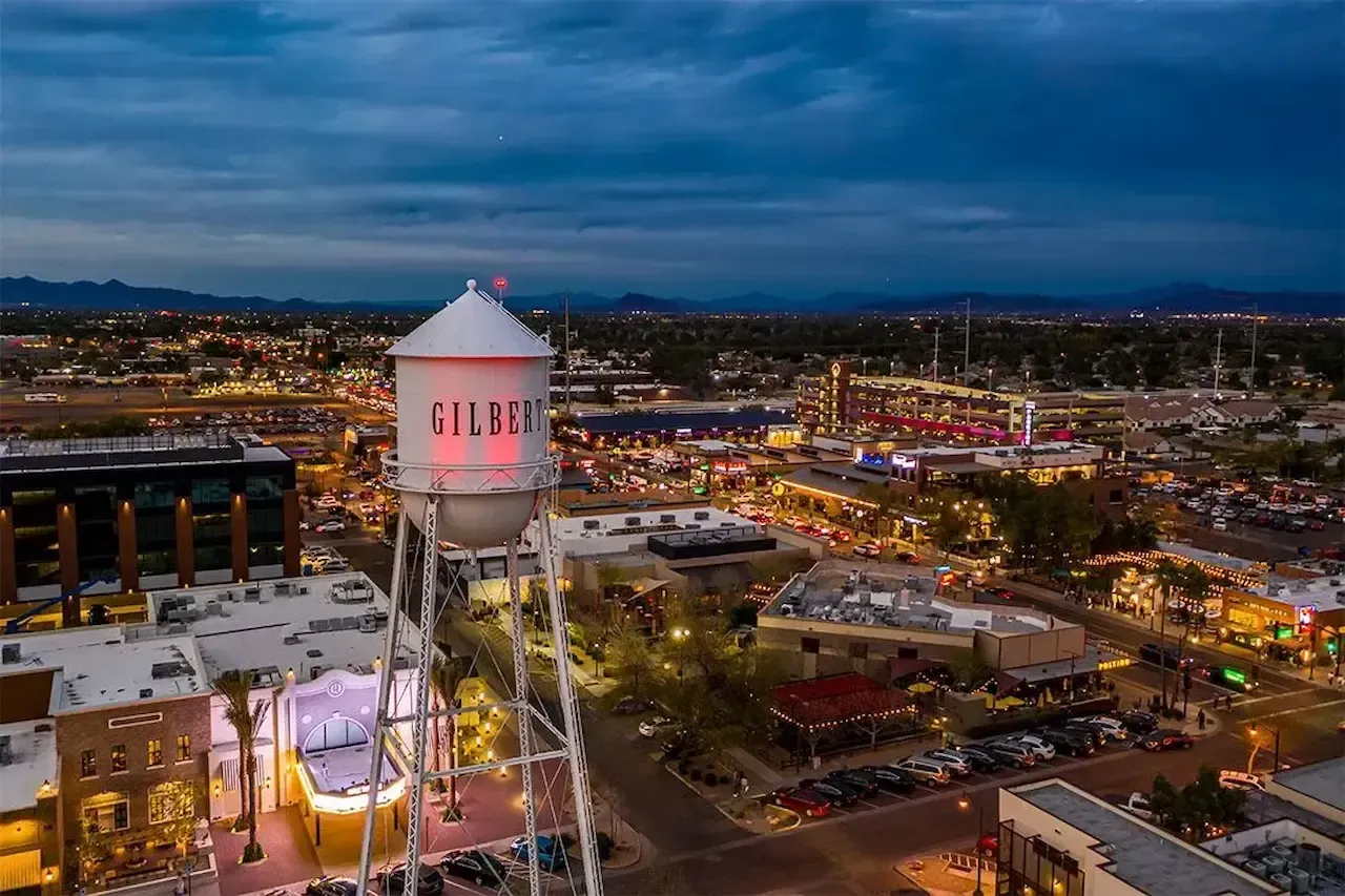 2026 Gilbert AZ mortgage rates for family homes near Heritage District.