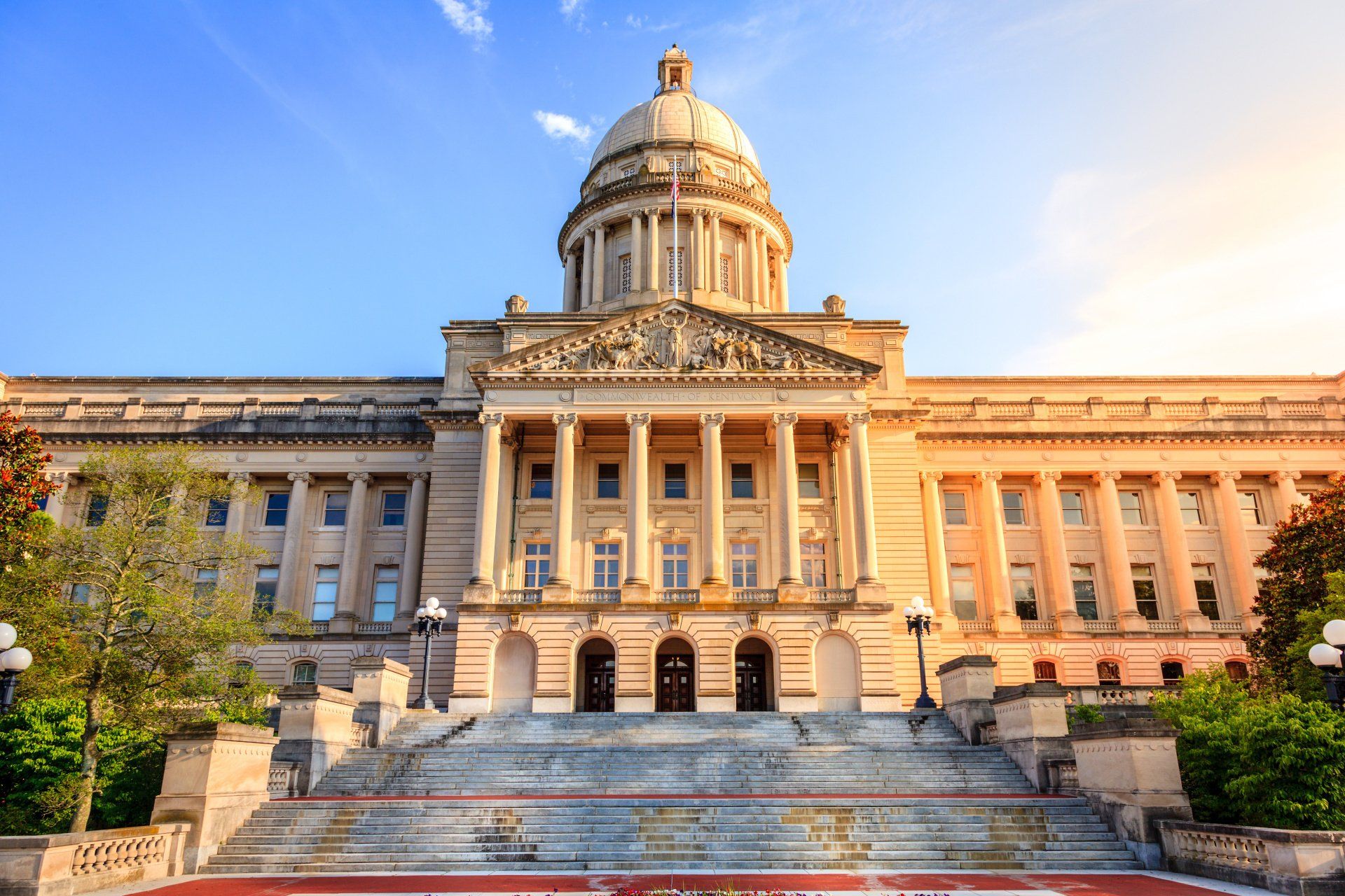 Frankfort, KY Capitol