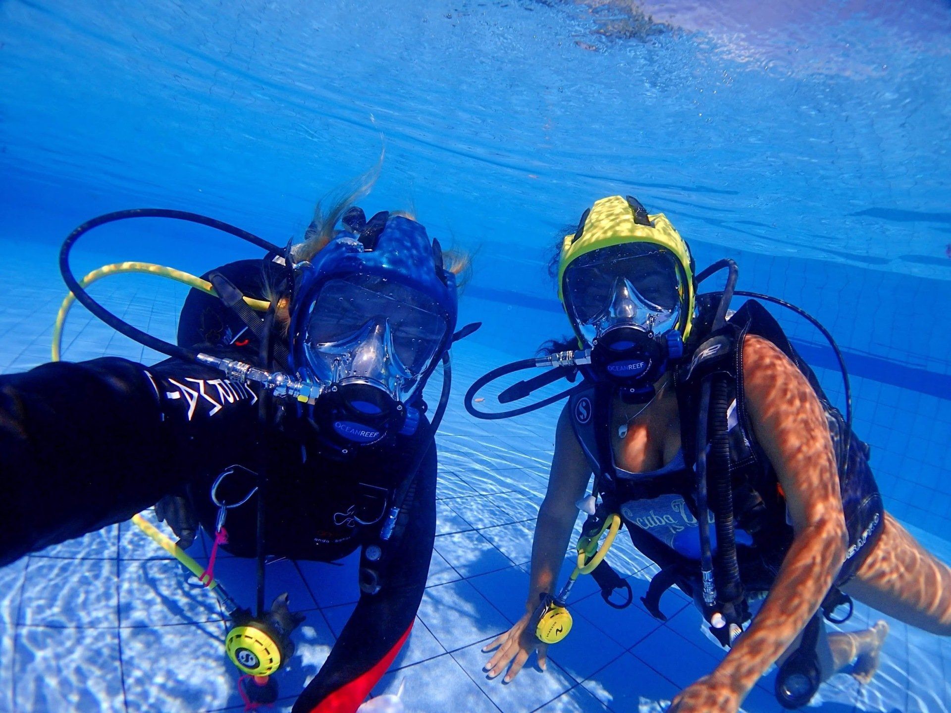 Inhouse dive instructor