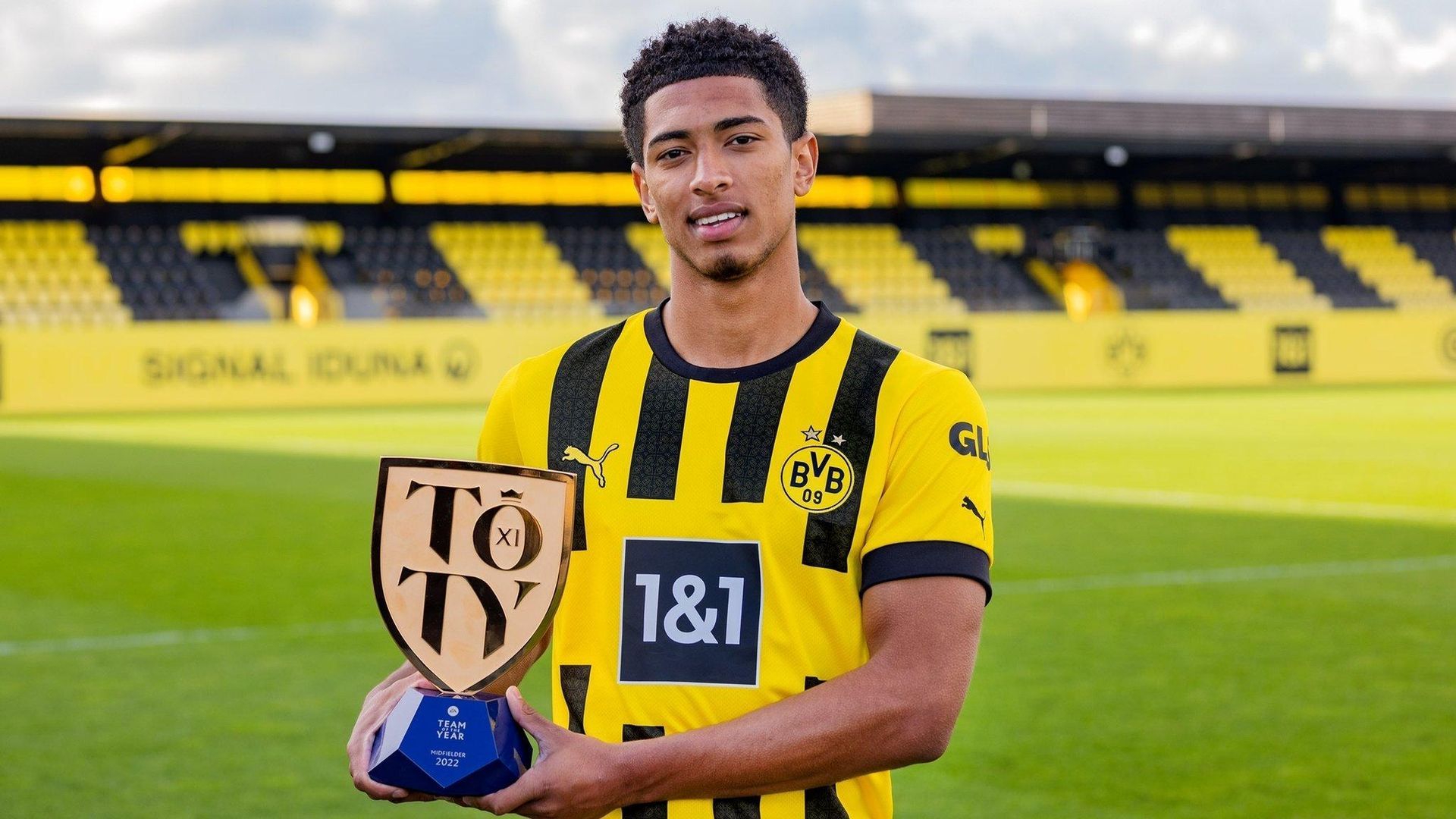 TRANSFER RUMOURS FOR PROFESSIONAL FOOTBALL IN JANUARY 2023