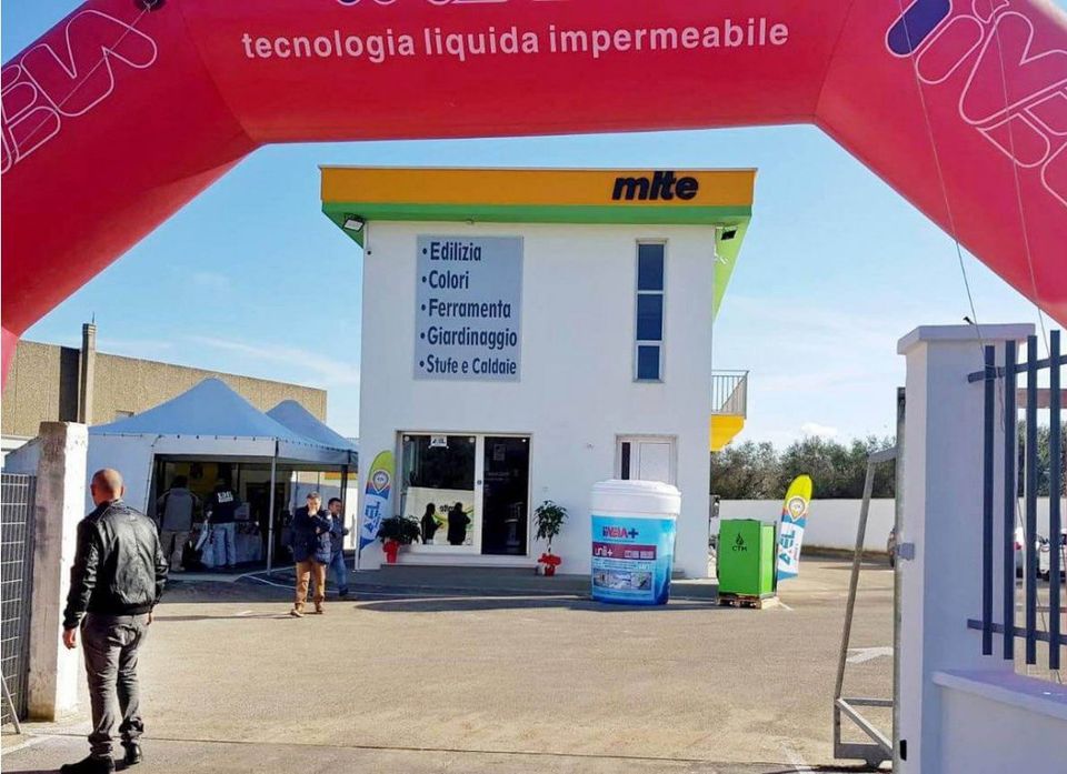 negozio materiali per edilizia