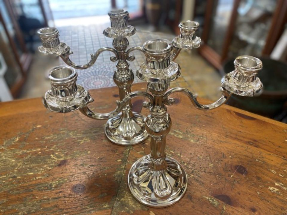 Candelabro pre lucidatura