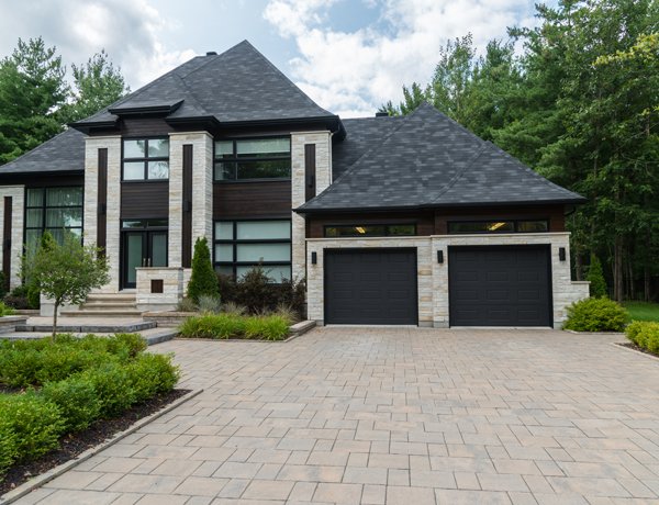 Home Garage Doors – Perrysville, OH – Dalton Garage Door Service