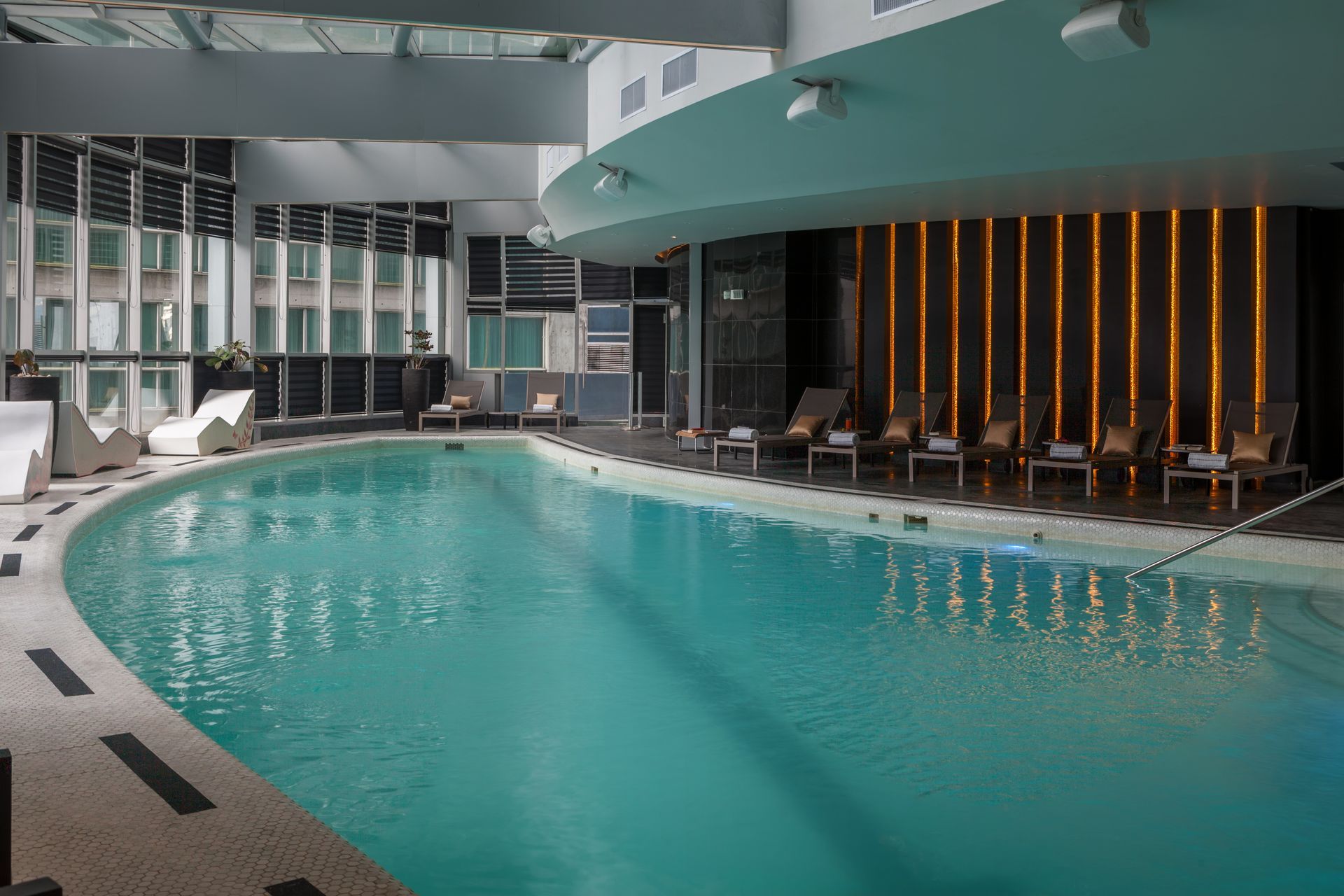 Piscina Hotel Golden Tower - Planes