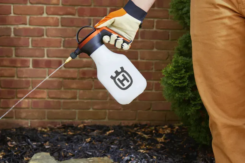 1.5 Litre Weed Sprayer — CBS Chainsaw & Brushcutter Specialists - HUSQVARNA in Wauchope, NSW