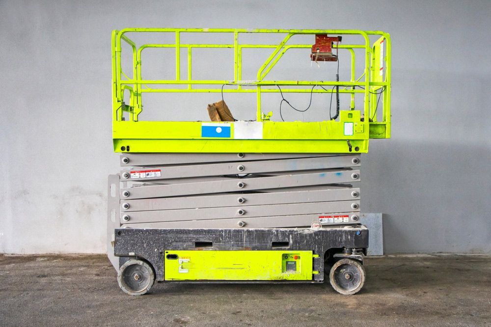 Closer Look Of A Scissor Lift