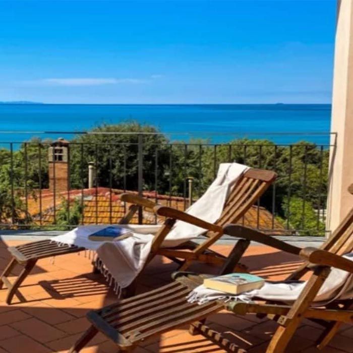 Attico con terrazza panoramica a San Vincenzo. Super Tuscany Life