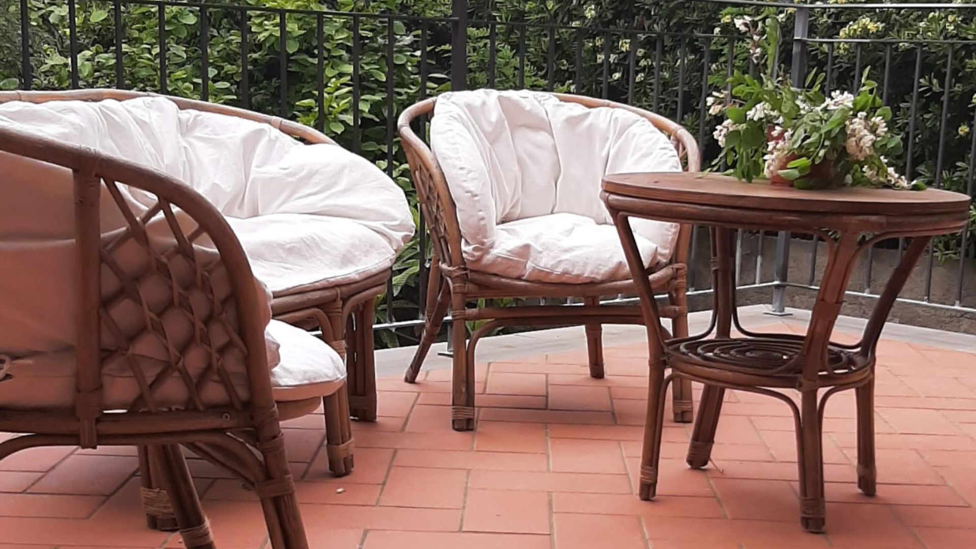 Trilocale in residence con grande e riservata terrazza e accesso privato alla spiaggia d San Vincenzo. Super Tuscany Life